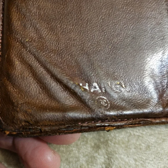 Authentic Chanel long wallet - Picture 7 of 10